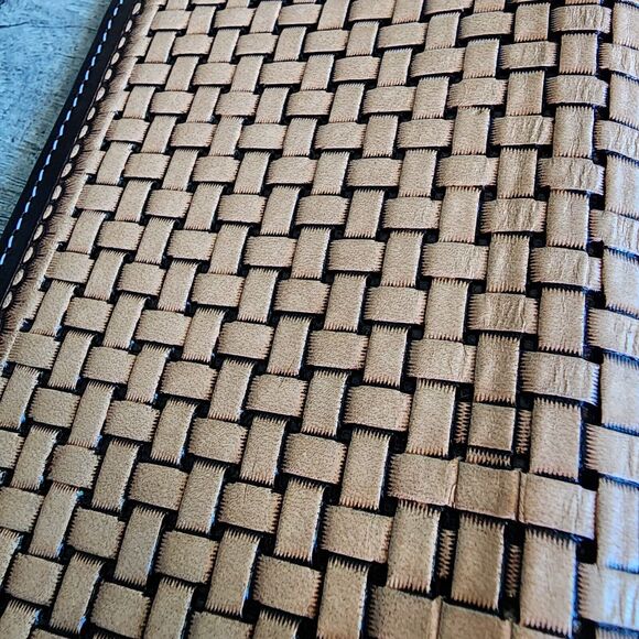 Ranger Western Floral Tooled Basket Weave Leather Rodeo Wallet Buck Stitching - Picture 2 of 7